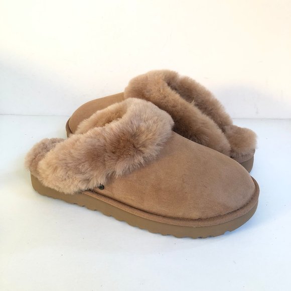 UGG WOMEN CLASSIC SLIPPER II CHESTNUT SHEARLING LINED SUEDE SHOES